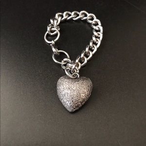 Guess heart bracelet